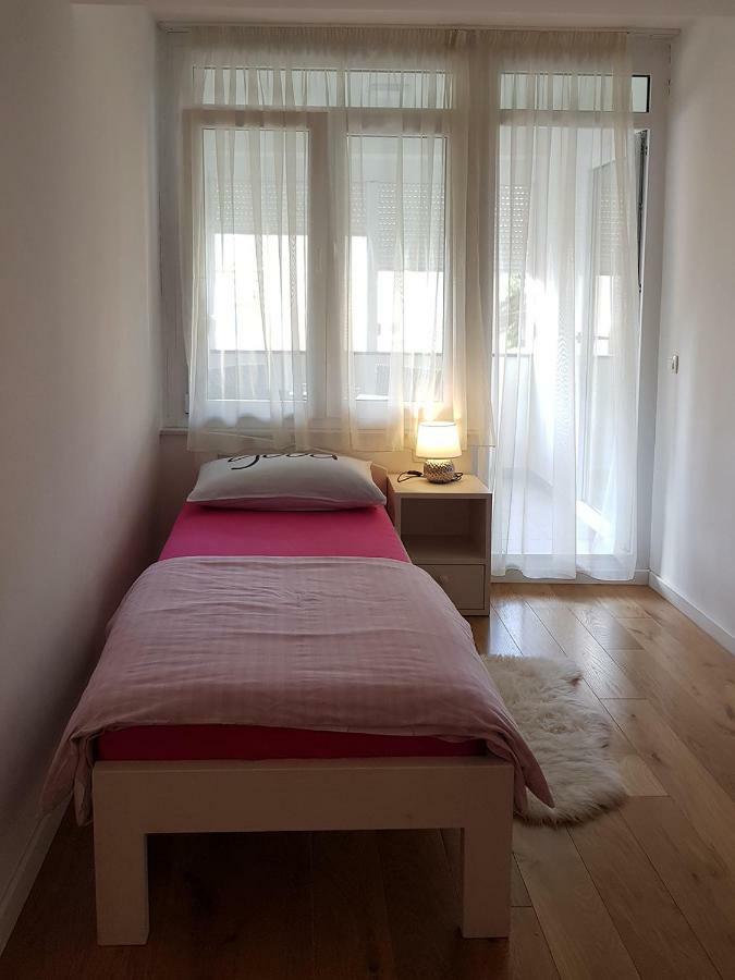 Domalu Old Town Apartman Zadar